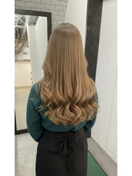 レガーレ(Legare) 派手すぎないミルクティー