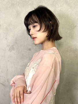 コイ(coii) ハッシュカットボブレイヤーボブ黒髪ボブ