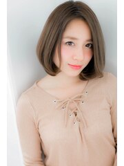 ＊LOREN＊大人かわいいグレージュカラー小顔ワンカールボブ