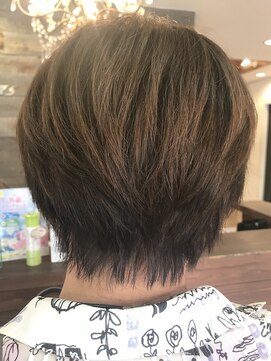 パース(PARS) えり足スッキリ夏ショート