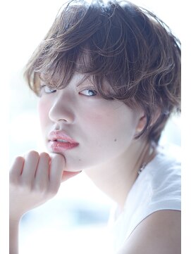 アウクワ 自由が丘(AUQWA) 〔自由が丘 ＡＵＱＷＡ〕ナチュラルショートボブ