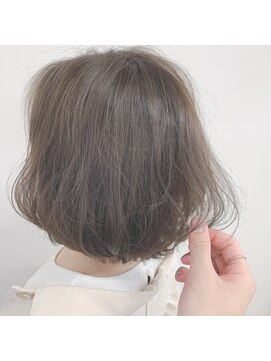 ガーランドウメダ(Garland umeda) シアーラベンダーグレージュ☆ブリーチ無しで再現できます☆