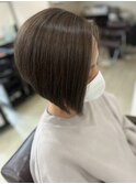 前下がりショートボブ