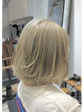 ゴッソ(gosso) ハイトーンショートボブ