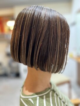 スペシウムバイアンバースデー(spacium by UNBIRTHDAY) ハイライト/ボブ/白髪ボカシ