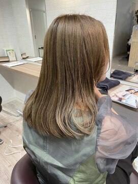 コワファースト長崎シャンプーボーイ 2nd(COIFF1RST 長崎 SHAMPOO BOY) オリーブベージュ