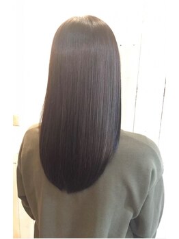 アール(Re)の写真/縮毛矯正の技術に自信あり！髪のダメージを最小限に抑え、毛先までツヤツヤのストレートヘアに♪