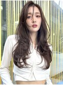 韓国風レイヤーカット ザクザクレイヤー ストレートヘア 黒髪