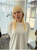 シールエクステでボブからロングウルフに