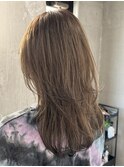 ROUIS 津田沼 ハイライトベージュ/白髪ぼかし/レイヤーカット