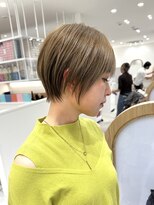 アドラーブル ココロ 新潟(adorable CoCoLo)&nbsp;小顔丸みショート◎ひし形シルエット大人可愛いオリーブ