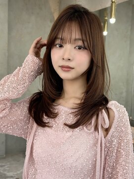 シーシンジュク 新宿南口(Sea shinjuku) ココアベージュ×レイヤー[小顔/黒髪/オリーブグレー]