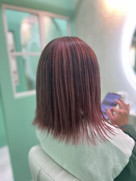 エラ(Ella) ピンク×ダークブラウンのアンブレラカラー