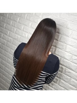 リー 東三国(Lee) 縮毛矯正×当店自慢のリラスター髪質改善トリートメント