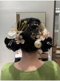 【10代20代ヘアアレンジ】ツインお団子