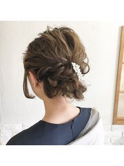 　LiLy hair design　◇　ゆるめアップ