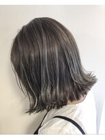 ロロネー(Lolonois)&nbsp;【Lolonois野田】切りっぱなしボブ×コントラストハイライト