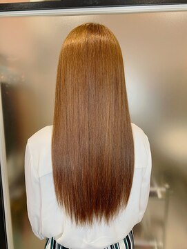 フェルーナ(FERNA) 『カット＋ウルトワトリートメント＋カラー』【FERNA池袋】