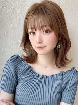 シルクレイ 吉祥寺店(Silk-lei) 大人かわいいフェザーバンググレージュ外ハネボブ30代吉祥寺