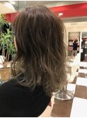 グレージュグラデーション
