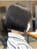 ショートカットショートボブミルクティーベージュカラー前髪あり