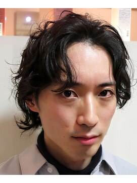 カズ 中津店(KAZU) メンズパーマ センターパート ウルフ MEN'S　HAIR 茨木市
