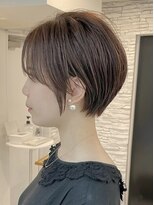 白髪ぼかし/ひし形/癖毛/大人ショートボブ/60代50代40代