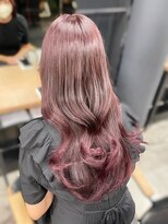 アリュウル 表参道 青山(Allure) 春ピンクカラー レイヤーカット 学割U24