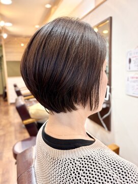 ヘアー グリーン(hair green) 丸みショートボブ【髪質改善/百合ヶ丘】