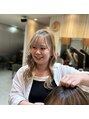 ハムズヘアー(Hum’s HAIR) 岩瀬 真咲
