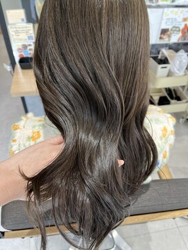 クム 川越(kum) オリーブグレージュ【kum川越】