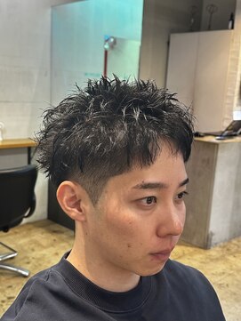 ザデイ カットアンドカルチャーショップ(THE DAY CUT&CULTURE SHOP) ダウンバングスパイキーショート