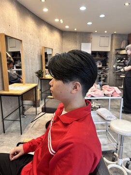 ヒート トウキョウ 目黒店(HEAT TOKYO) センターパート メンズ ニュアンスパーマ