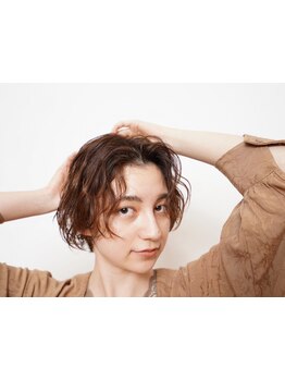 再現性の高いカットで、デザイン性が高く、トレンド感あるスタイルが実現☆忙しい朝のセットも楽々♪