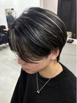 キラ 渋谷(KILLA) フェザーパーマ/サーフカール/刈り上げセンターパート/波巻き