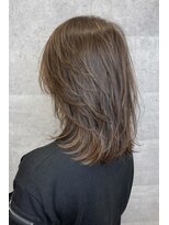 ジェームス(Jyym's)&nbsp;韓国風ミディアムレイヤー