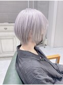 丸みショートボブ/ホワイトラベンダーシルバー