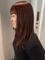 トリッカ シブヤ(TRICCA SHIBUYA)&nbsp;ロングミディアムレイヤー暖色カラーチェリーレッドブラウン渋谷