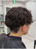 刈り上げショートパーマ女子メンズライクボーイッシュショート