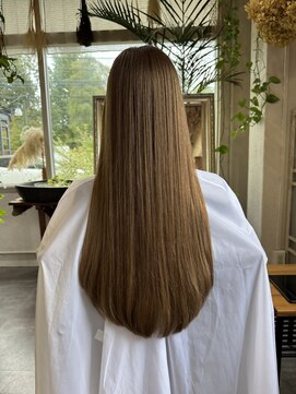 タオ(tao) ツヤっとロング