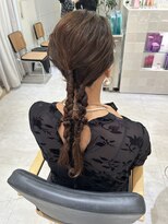 ジーナ 博多(Zina) 《Zina博多》ツイン編み下ろしヘアセット