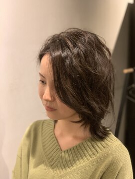 ボウシ ナチュラルミディアムウルフ