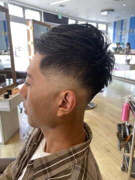 コワファースト 大分(COIFF1RST) フェードカット