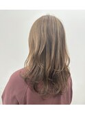 白髪ぼかしハイライトカラー/アッシュベージュ/レイヤーカット