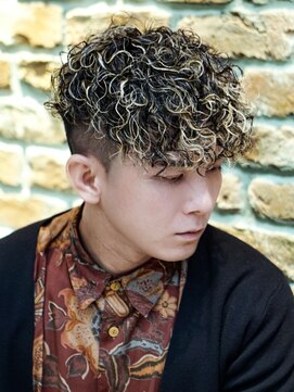 プロショップウェーブ(PRO SHOP WAVE) スペインカール/プードルパーマ/メンズパーマ/マレットヘア