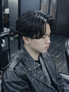 ジ オブスキュア(THE OBSCURE) 毛流れセンターパート