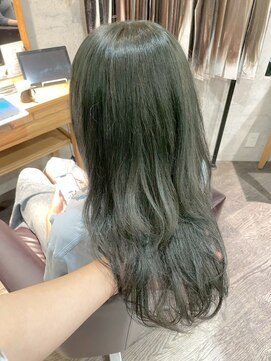 アフィナー(Afinar) 【横浜/横浜駅】レイヤーカット/髪質改善/ダブルカラー/エクステ