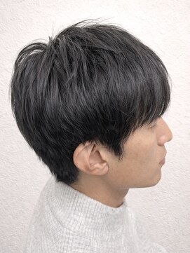 フッタ(Futta) 新宿メンズマッシュショート×黒髪ナチュラル【西武新宿駅】