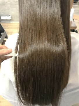 ヘアースタジオ アール(Hair Studio R) 艶感◎ダメージレスのナチュラルアッシュストレート
