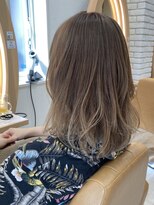 アドラーブル けやき通り店(adorable)&nbsp;【ミルクティベージュ】透明感カラー　ミディアム